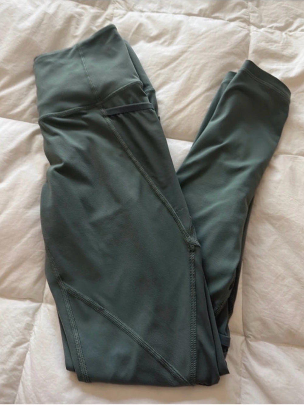 Victoria Sports High-Rise Forest Green Ankle Small Leggings